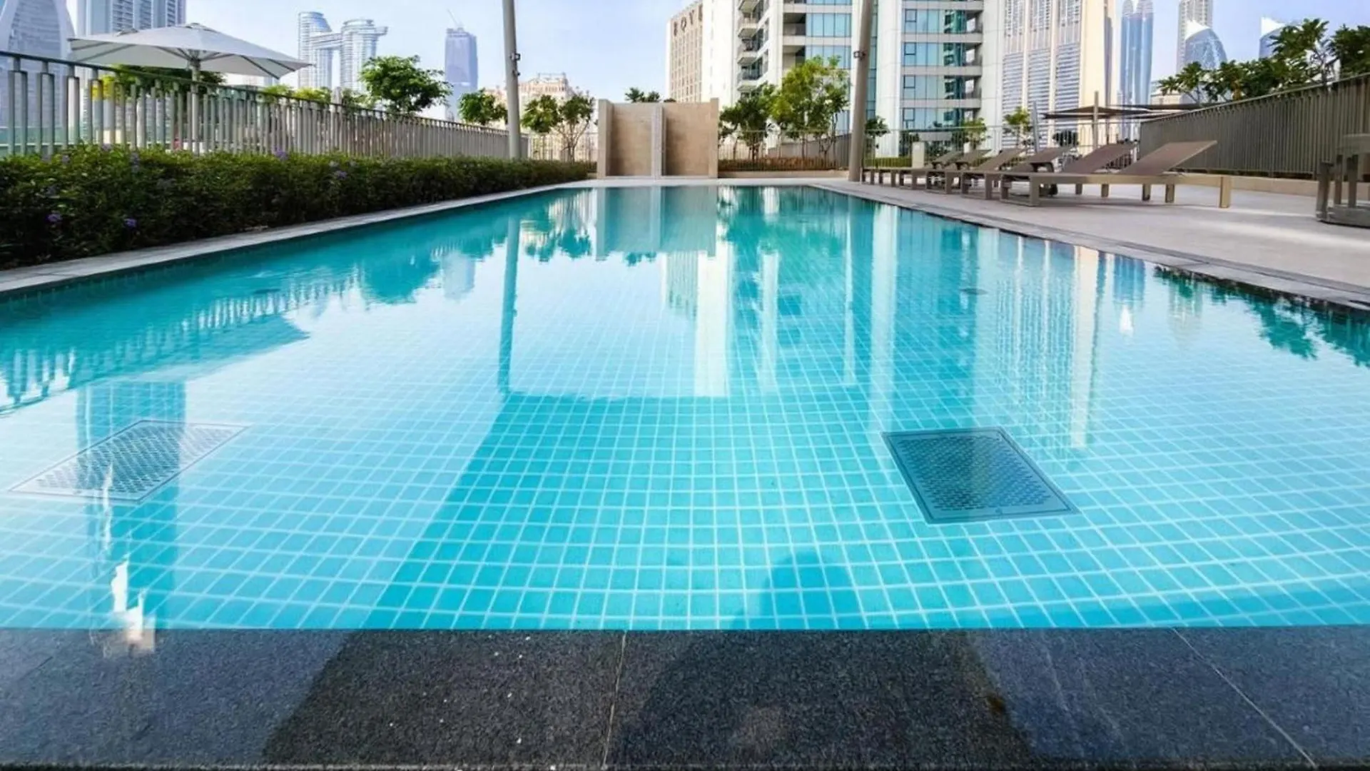 Apartment Spacious 2 Bdr With Unobstructed Burj Khalifa Views -Downtown Dubai
