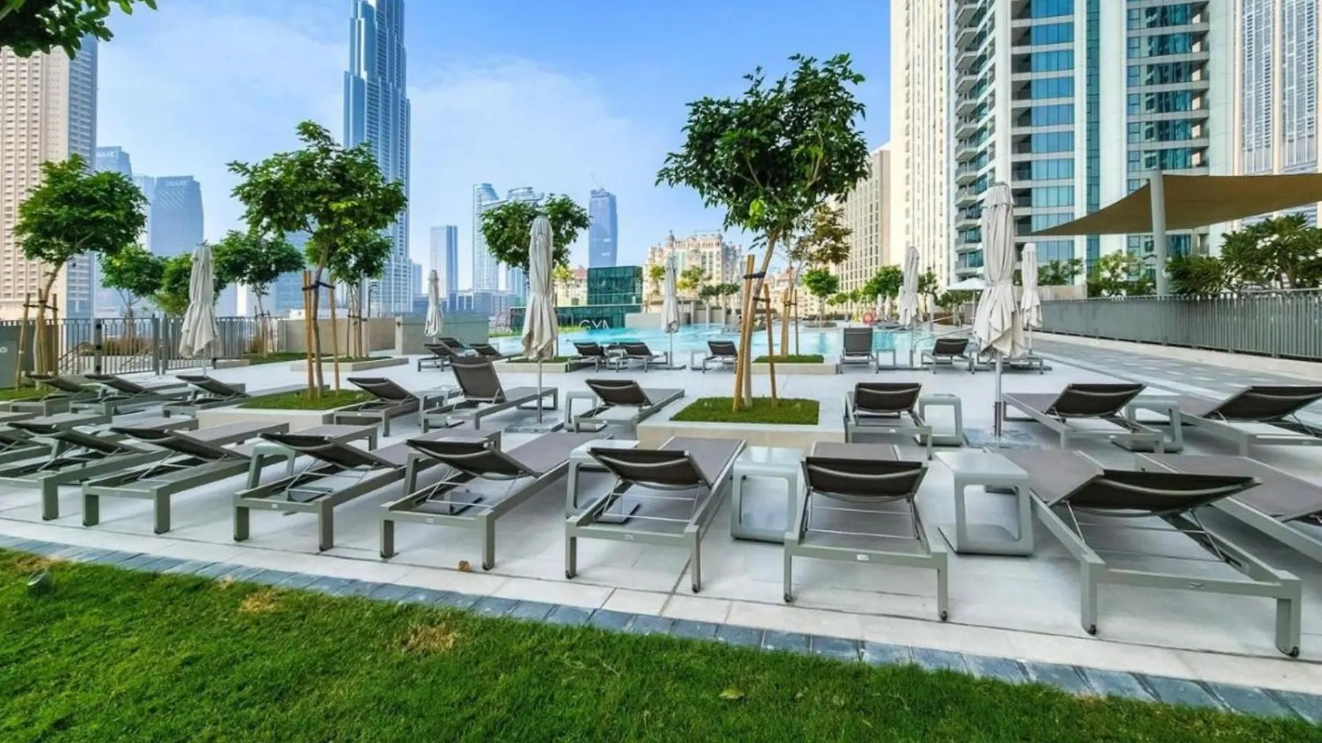 Spacious 2 Bdr With Unobstructed Burj Khalifa Views -Downtown Dubai 0*,